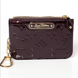 louis vuitton key pouch!